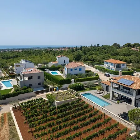 Villa Exclusive Living Villas