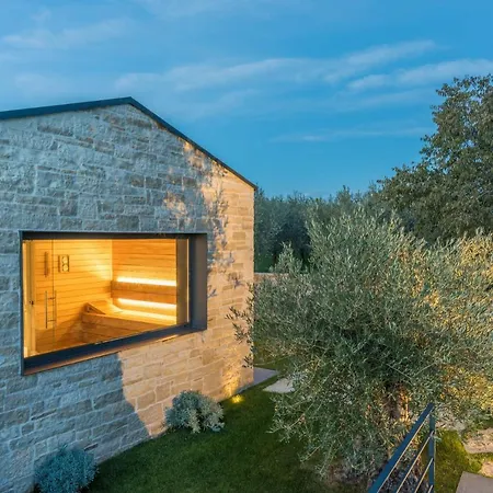 Exclusive Living Villas Tar-Vabriga