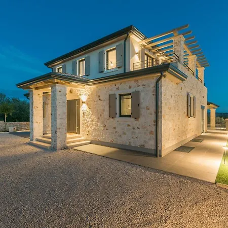 Exclusive Living Villas * Tar-Vabriga