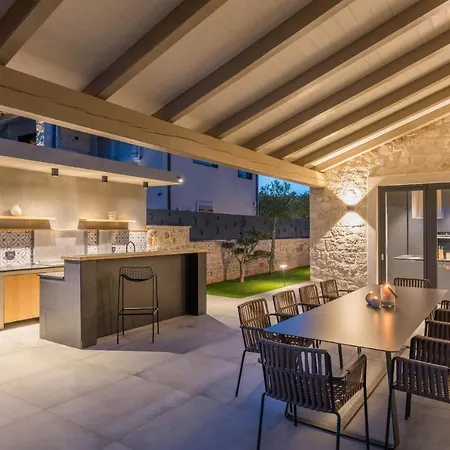 Villa Exclusive Living Villas