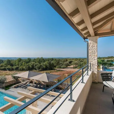 Exclusive Living Villas