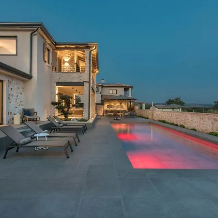 Villa Exclusive Living Villas *