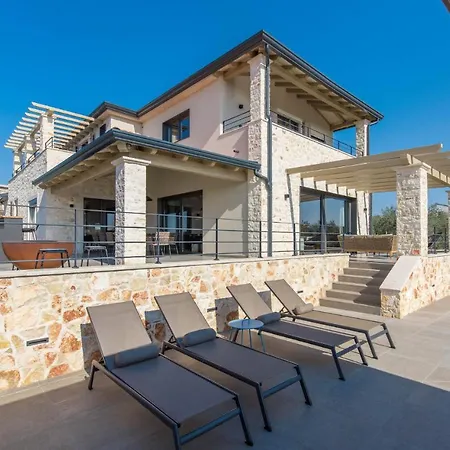 Villa Exclusive Living Villas