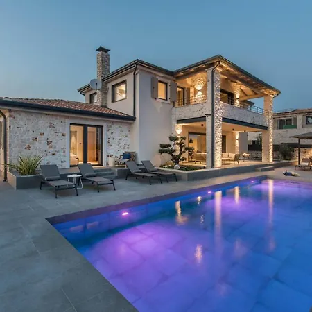 Villa Exclusive Living Villas *