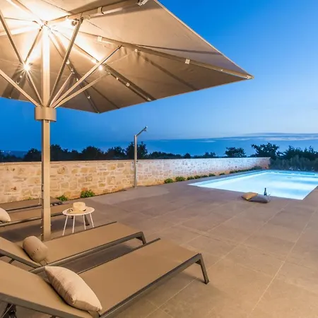 Exclusive Living Villas * Tar-Vabriga