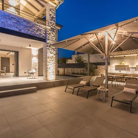 Villa Exclusive Living Villas