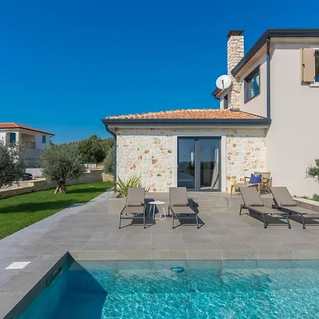 Villa Exclusive Living Villas