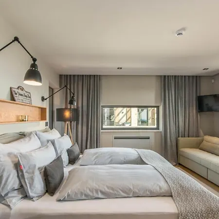 Exclusive Living Villas