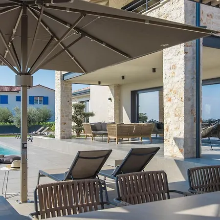 Exclusive Living Villas * Tar-Vabriga